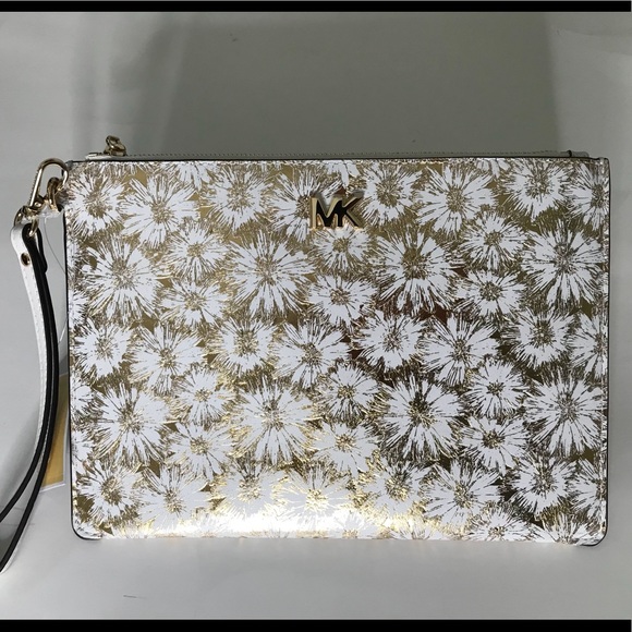 MICHAEL Michael Kors Medium Zip Wristlet - Picture 3 of 8